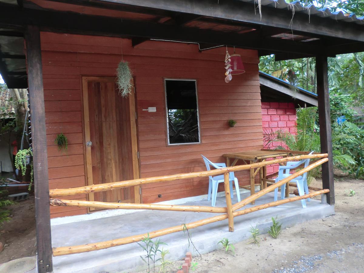 Hans Strand Bungalows เกาะลันตา ภายนอก รูปภาพ